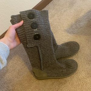 Ugg Classic ‘Cardy” Foldable Boots in Grey size 6